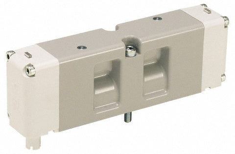 Solenoid Valve: 4-Way & 2-Position, BSPP