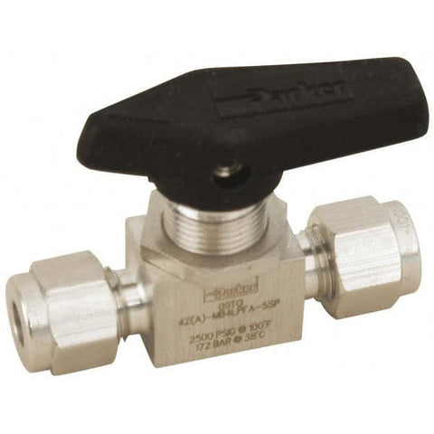 2-Way Manual Ball Valve: 3/8" Pipe